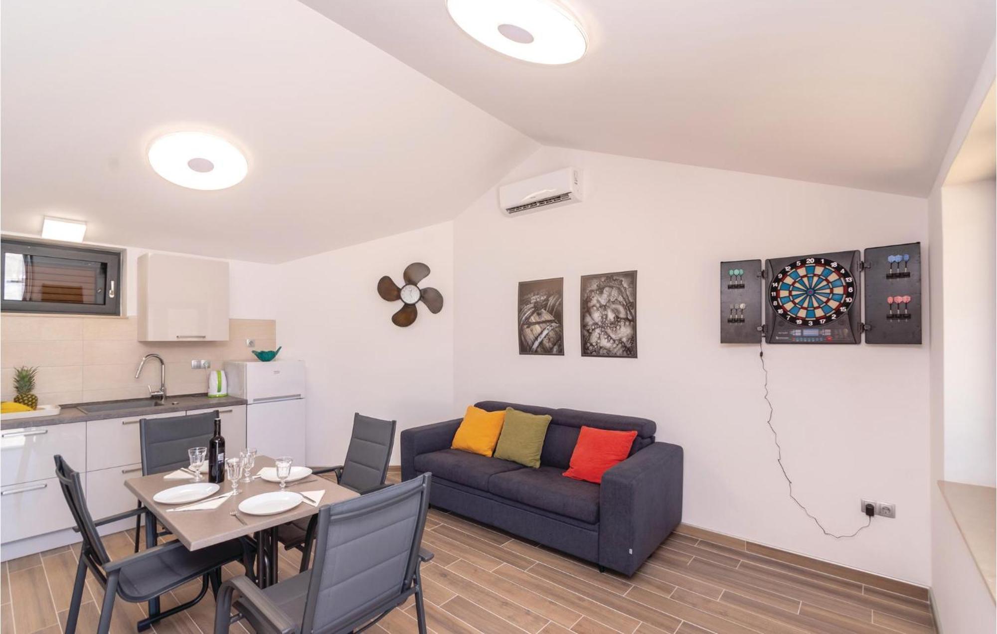 Nice Home In Kneze With Wifi Pupnat Zewnętrze zdjęcie